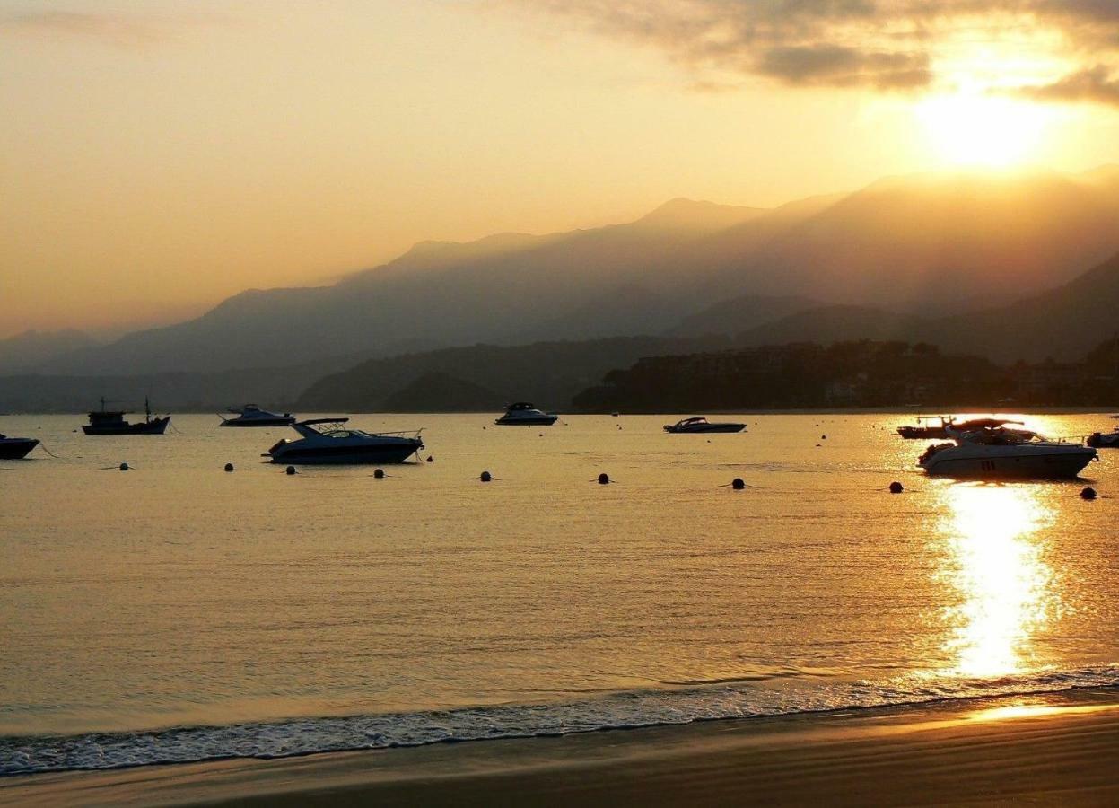 Sobrado E Casa Em Ubatuba Villa Екстериор снимка